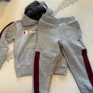 Toddler 5T Champion Sweat/Jumpsuit